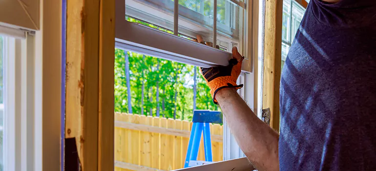 >Bay Window Curtain Rail Track in Bayshore Gardens, FL