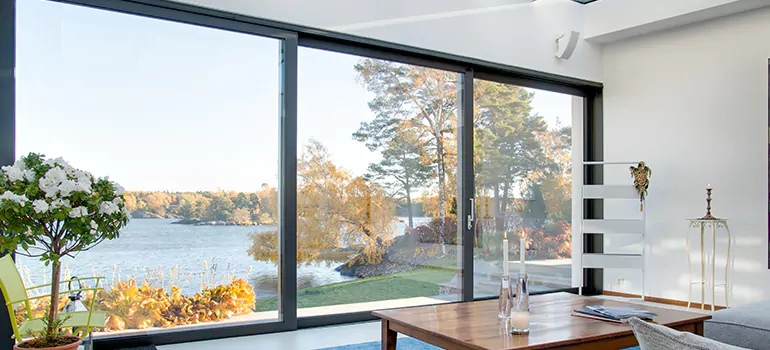 Custom Residential Window Tinting in Bayshore Gardens, FL