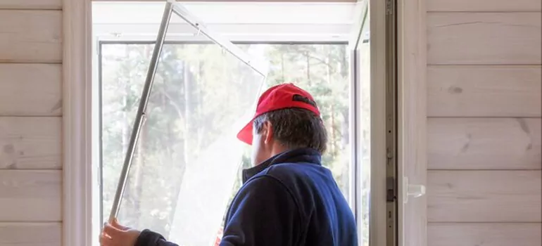 Expandable Window Screen Installation in Bayshore Gardens, FL